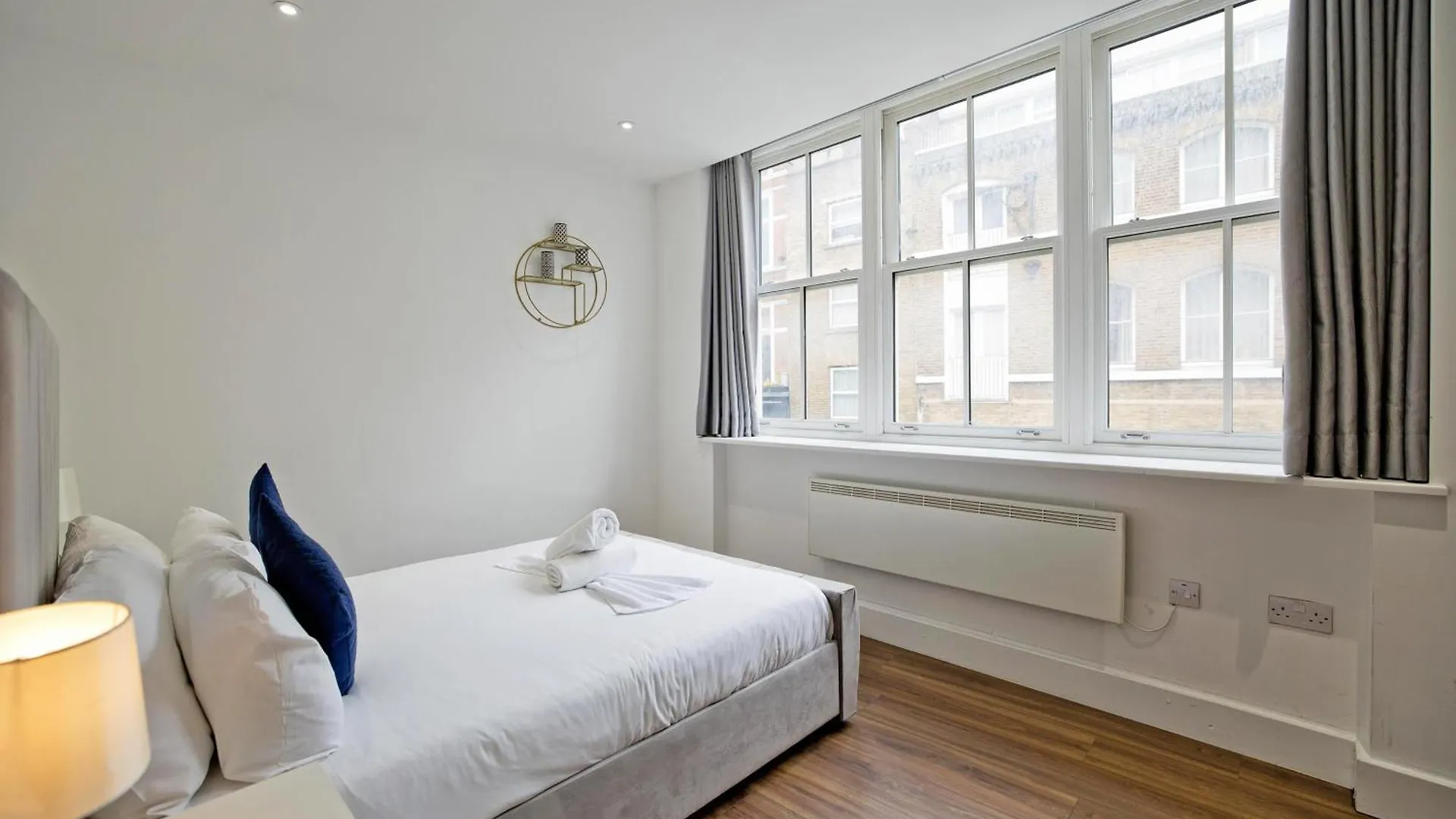 Imperial Liverpool Street Apartments Londyn