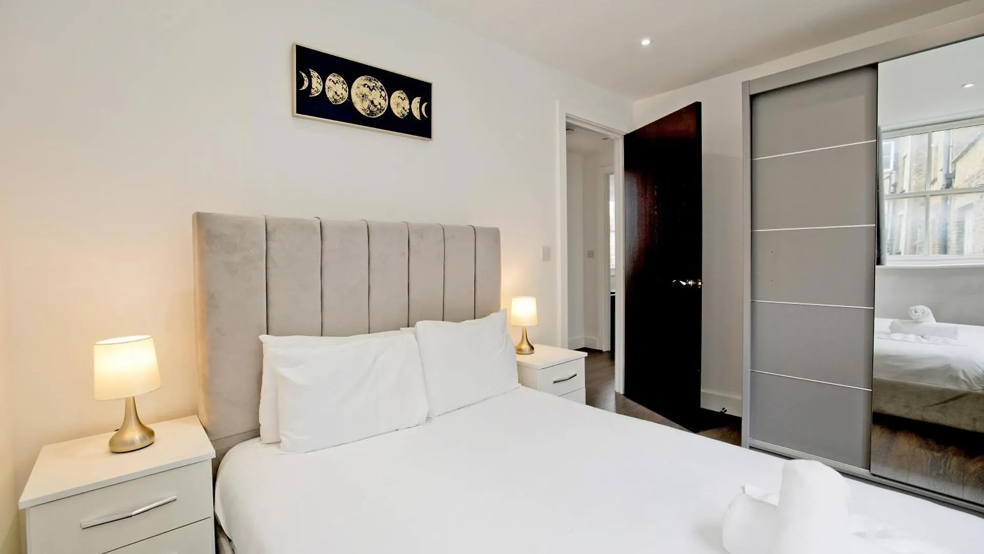 Imperial Liverpool Street Apartments Londyn