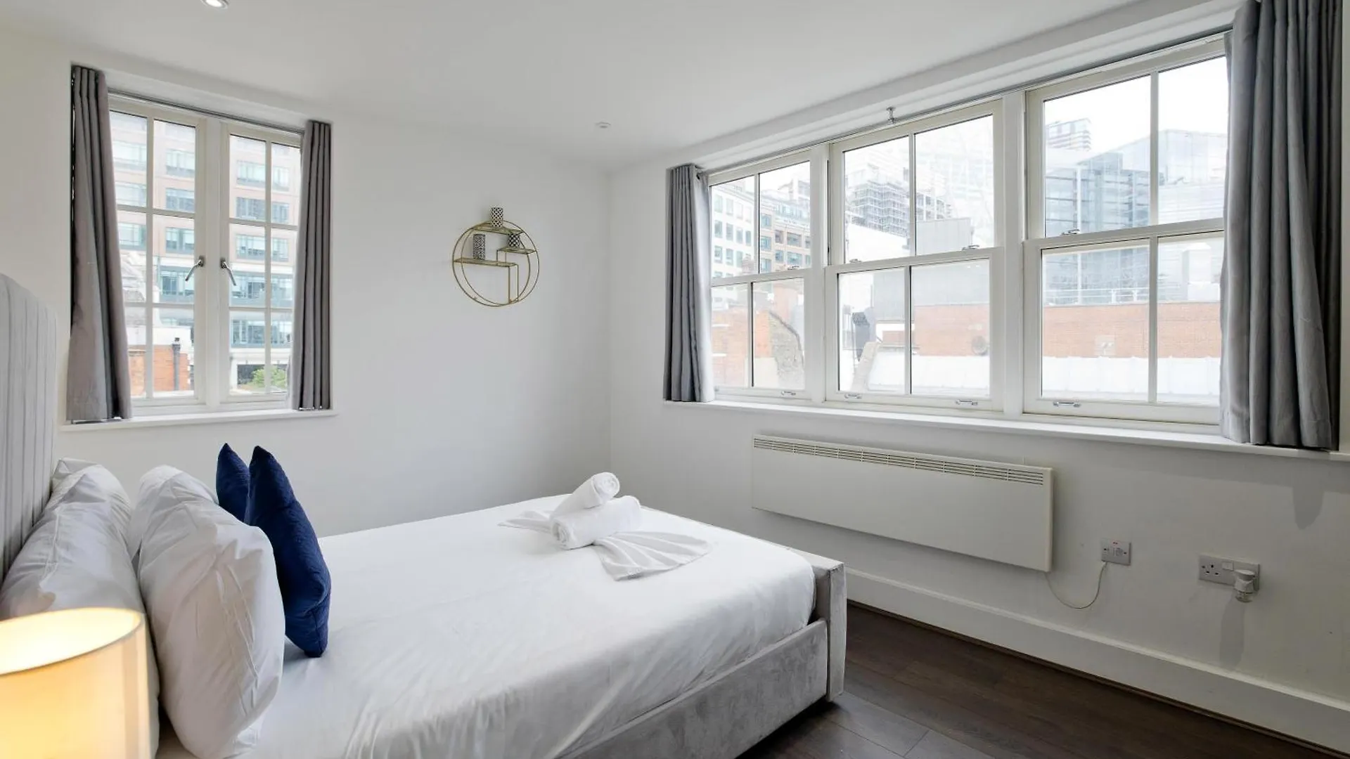 Imperial Liverpool Street Apartments Londyn