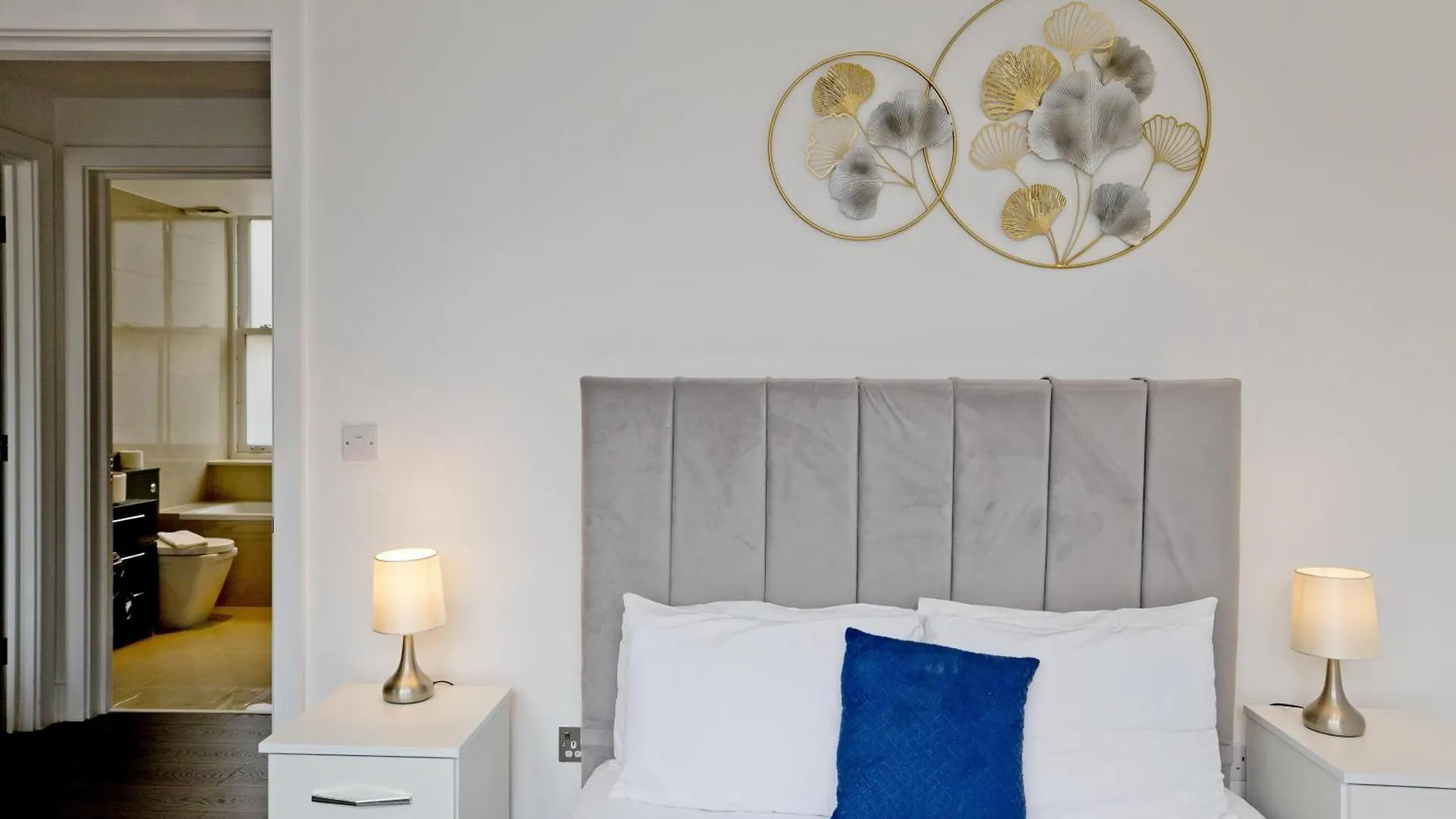 Imperial Liverpool Street Apartments Londyn