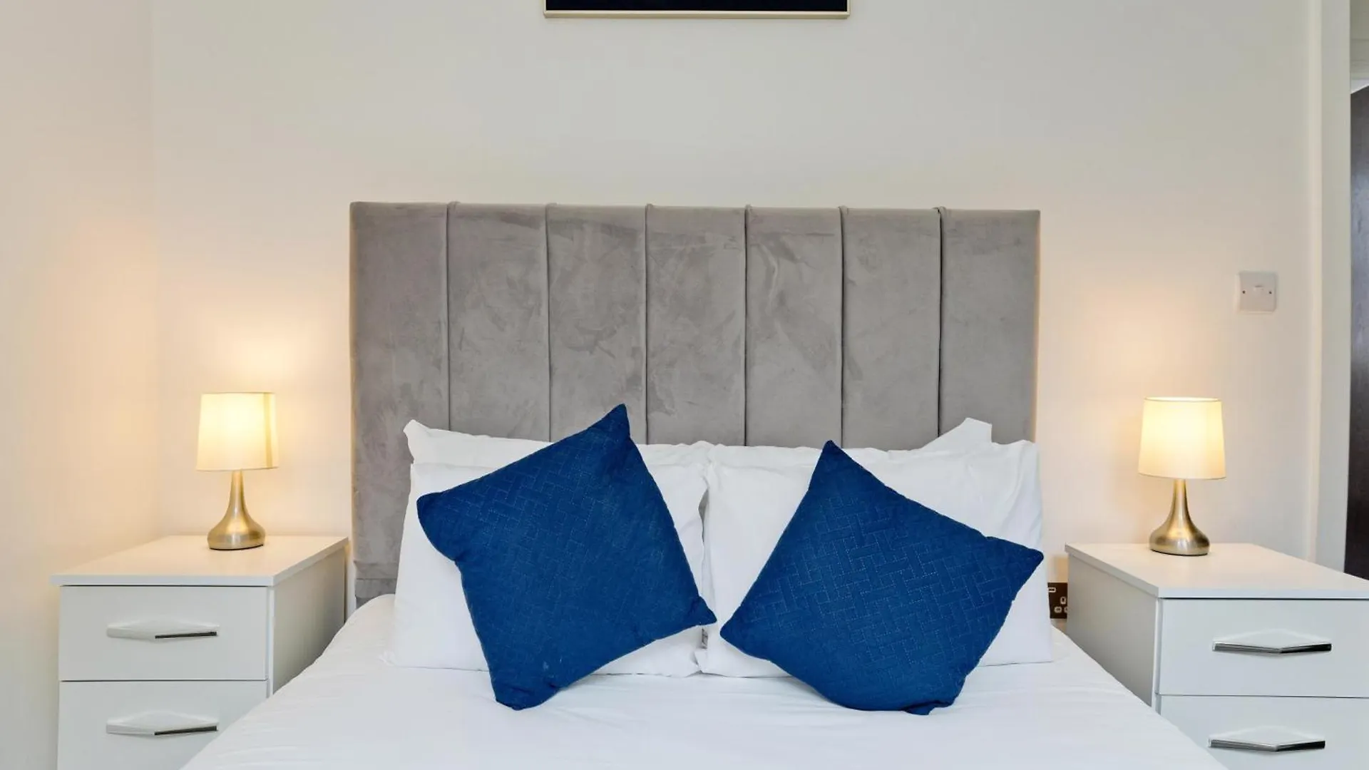 Imperial Liverpool Street Apartments Londyn