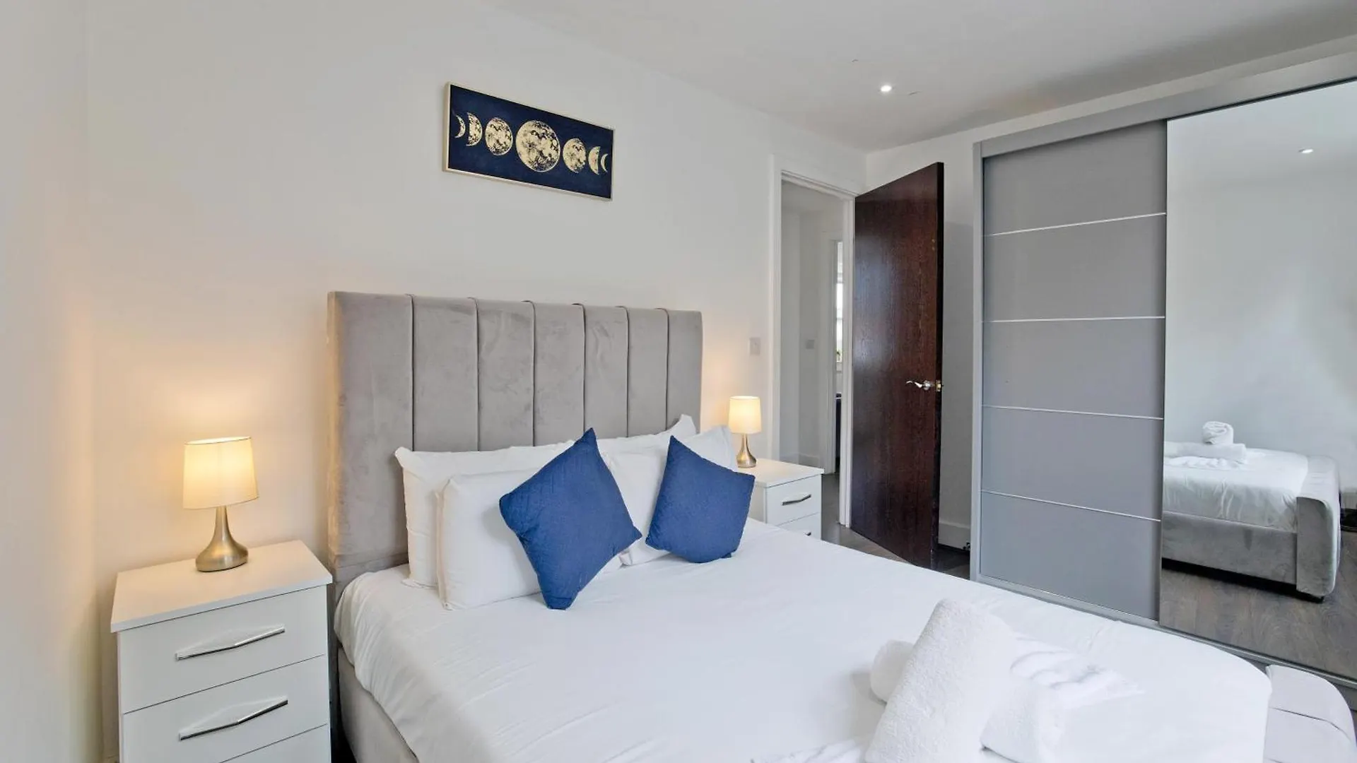 Imperial Liverpool Street Apartments Londyn