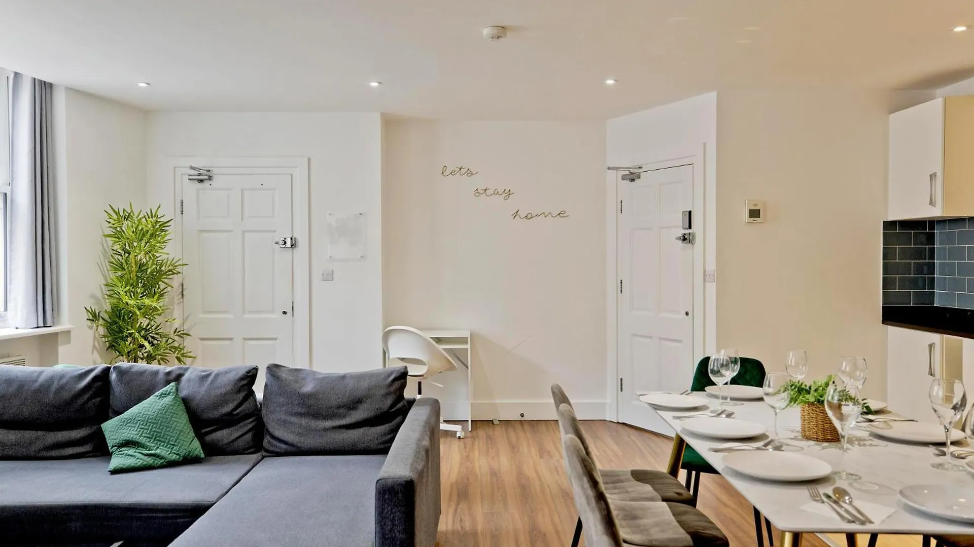 Imperial Liverpool Street Apartments Londyn