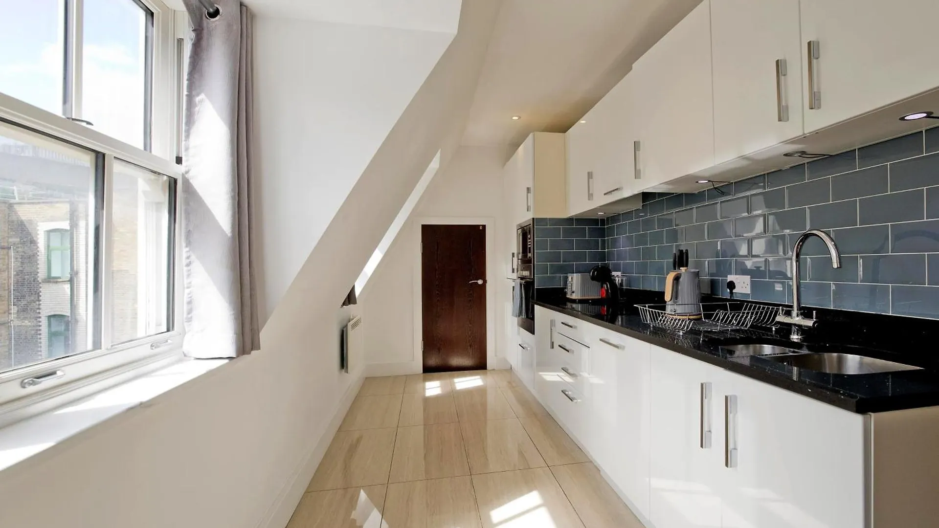 Imperial Liverpool Street Apartments London 0*,