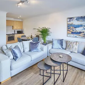 https://freshwater-view.yorkshirehotels.net