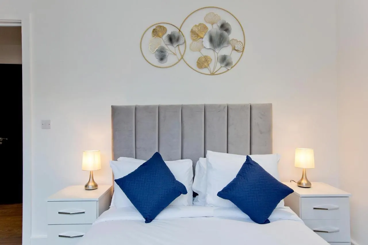 Imperial Liverpool Street Apartments London