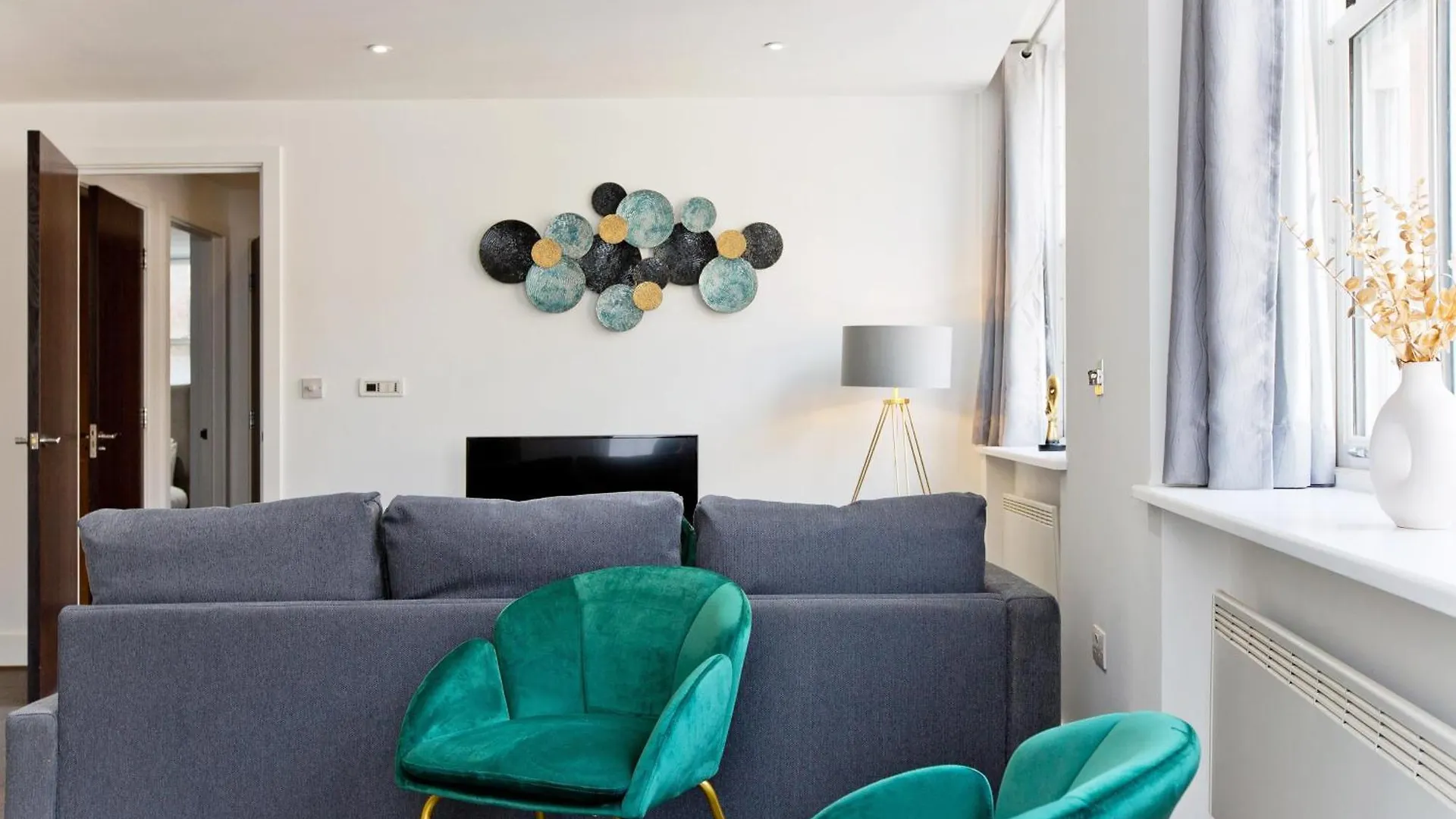 Imperial Liverpool Street Apartments Londra 0*,  Birleşik Krallık