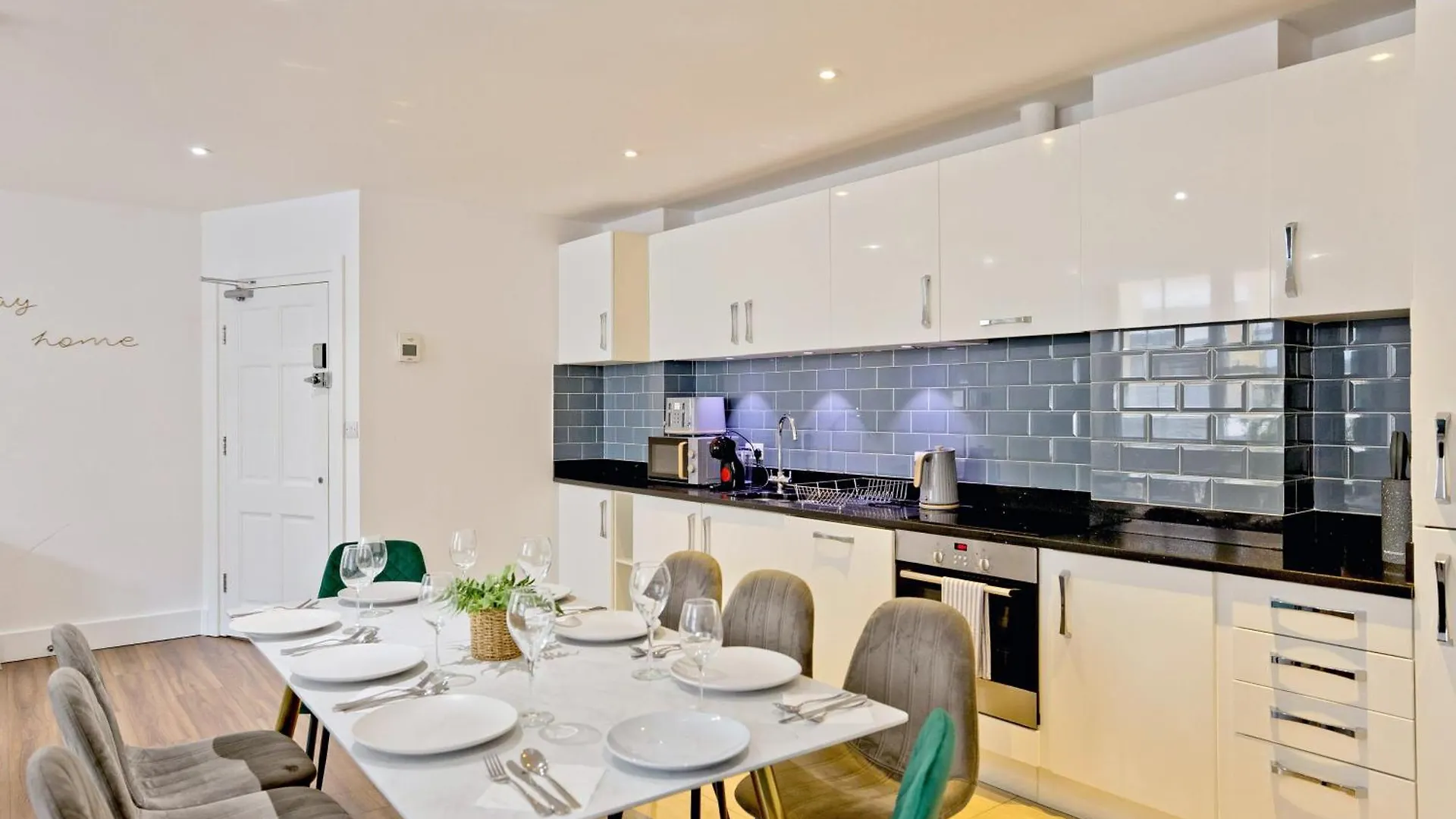 Imperial Liverpool Street Apartments Londra 0*,